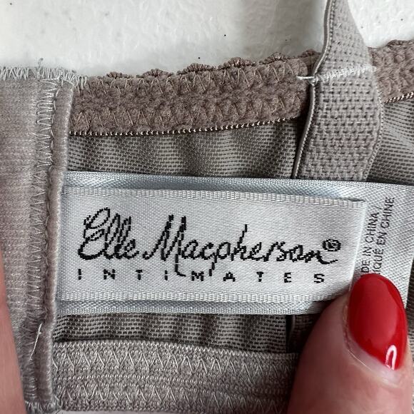 Elle Macpherson 32DD Intimates Bra Women’s Lace Underwire Balconette E75-261 - Picture 11 of 16